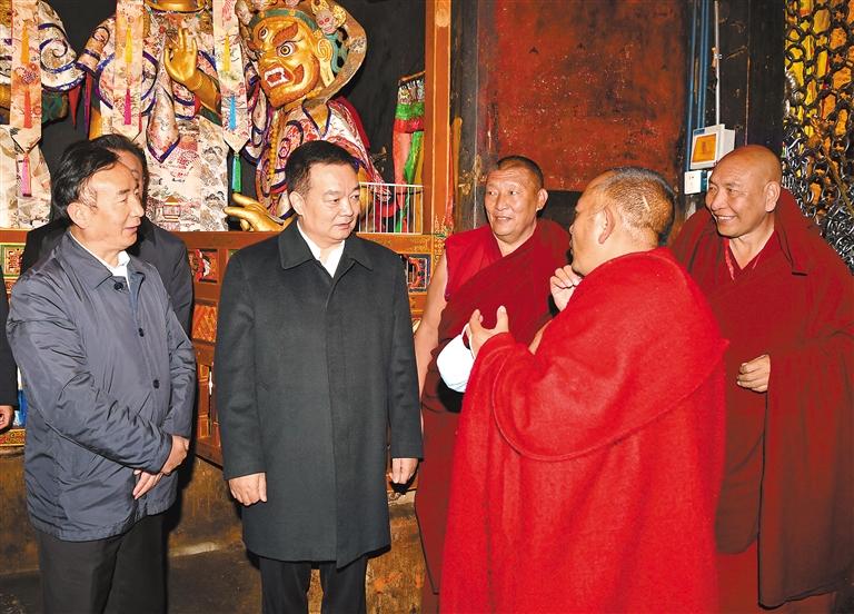 王君正在甘丹寺,小昭寺调研_西藏自治区人民政府